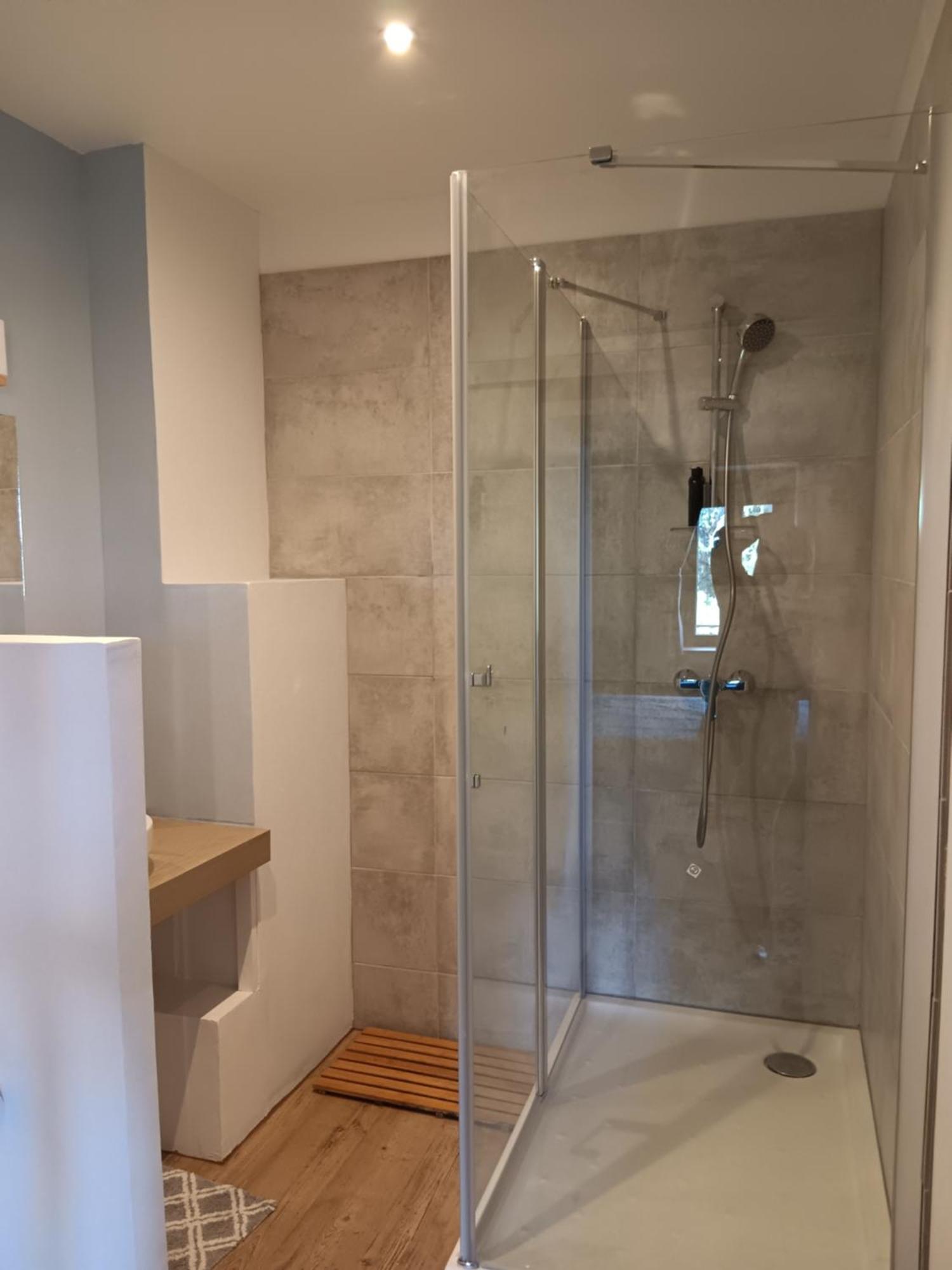 123 Soleil Hotel Saint-André-de-Sangonis Eksteriør billede